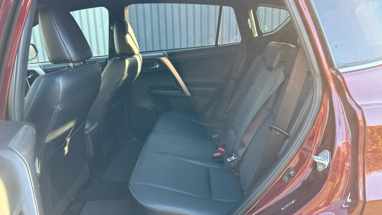 Toyota RAV4 2.0 V-matic Excel TSS 5dr CVT Petrol Estate